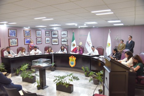 La Comisión Estatal para la Atención y Protección de los Periodistas (CEAPP) remitió a esta Soberanía una Iniciativa, en la que propone armonizar su propio marco normativo respecto a las áreas que integran la Contraloría Interna y sus funciones.
