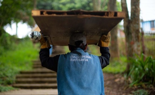 Con el propósito de contribuir a prevenir enfermedades transmitidas por vectores como el dengue, el Ayuntamiento, a través de la Dirección de Salud, invita a vecinas y vecinos de la localidad La Troja, en la congregación El Castillo, a la jornada de descacharrización que se llevará a cabo en esta comunidad el próximo sábado.