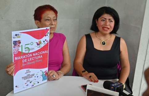 Invitan al décimo quinto maratón de lectura que será en la biblioteca “Carlos Fuentes”, el 1° y 2 de agosto, en Xalapa. Llevará el nombre del docente Juan Hernández Ramírez.
