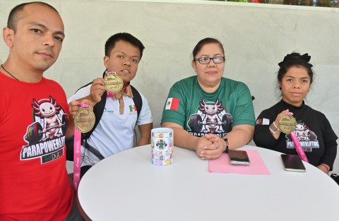El joven Daniel Hernández Luna pidió apoyo de la sociedad para acudir a un campeonato de Powerlifting en El Cairo, Egipto, por lo que requiere alrededor de 80 o 90 mil pesos.
