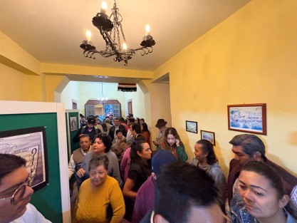 Como un merecido homenaje y en honor al profesionista ejemplar permanentemente comprometido con la justicia social y el desarrollo sustentable, fue inaugurada la casa de enlace del equipo de gobierno que ocupará la presidencia municipal de Banderilla, Ver., del primero de enero de 2026 al 31 de diciembre de 2029, con el nombre de Arnulfo Rodríguez González.