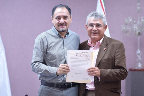 Mediante una iniciativa, el diputado Miguel Guillermo Pintos Guillén planteó que se incluya de forma expresa al Poder Legislativo en los entes obligados a presentar los informes trimestrales sobre el ejercicio de su gasto público.

