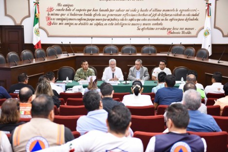 La Protección Civil es una responsabilidad de todos los sectores que requiere el trabajo coordinado de sociedad y los tres órdenes de Gobierno, afirmó el alcalde Alberto Islas Reyes, durante la presentación del Plan Operativo Municipal de Protección Civil por la Temporada de Lluvias y Ciclones Tropicales 2025.