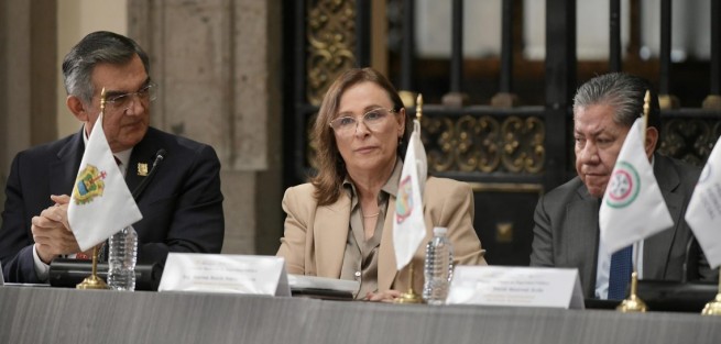 La gobernadora Rocío Nahle García, participó en la 51ª Sesión Ordinaria del Consejo Nacional de Seguridad Pública, encabezada por la presidenta Claudia Sheinbaum Pardo, donde se consolidaron acuerdos y lineamientos nacionales para fortalecer la seguridad pública y la justicia en todo el país.

