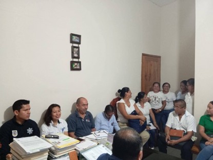 Ante los hechos delictivos de alto impacto en las últimas fechas, dónde la población se encuentra entre el temor, el Ayuntamiento Municipal; encabezado por Juan Pablo Gómez Mendoza, junto con los ediles coxquihuense; tomaron la determinación por suspender todas las actividades de las Fiestas Patrias; durante los dias 15 y 16 de Septiembre del presente año, ante el creciente clima de inseguridad en este municipio, qué se encuentra enclavado en la Sierra Totonaca 