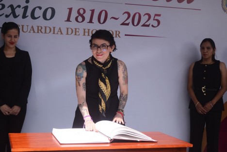 La coordinadora del Centro de Justicia para las Mujeres (CEJUM), Pamela Ortega, confirmó que “Lady CEJUM” ya no forma parte del equipo de trabajo de esta institución.

