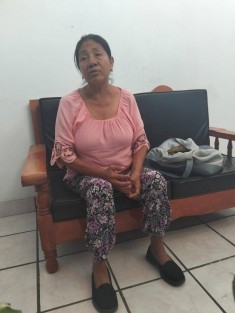 Elsa Adriana Cervantes Martínez, habitante del municipio de Catemaco, acudió este martes a la capital del estado para solicitar la intervención de la gobernadora Rocío Nahle, ante lo que considera una grave omisión de justicia en el caso del atropellamiento de su esposo, ocurrido en febrero de 2024.

