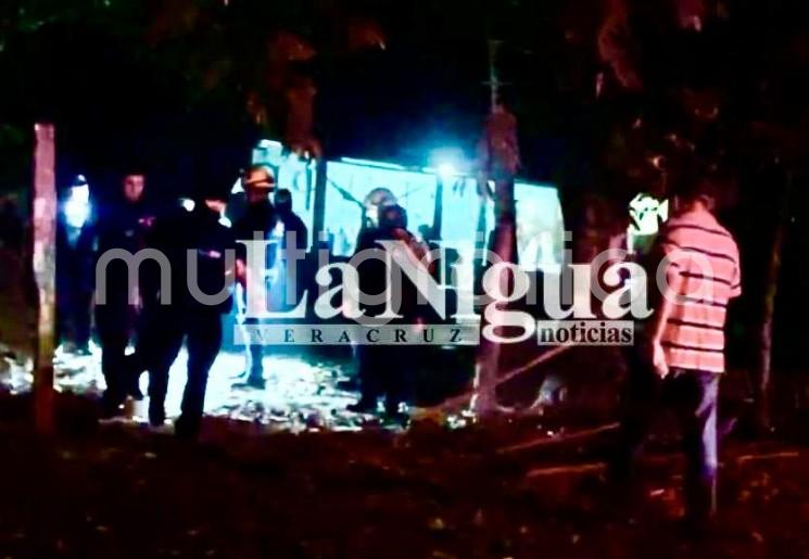 Evacuan a cientos por incendio en pozo de las Choapas; señalan opacidad de Pemex tras siniestro
