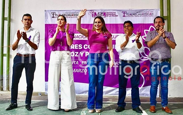 Conmemoran el Día Internacional de la Mujer en Tlalnelhuayocan; alcaldesa Arianna Ángeles Aguirre refrenda compromiso con las mujeres