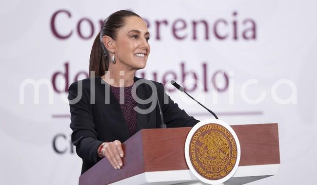 La presidenta Claudia Sheinbaum resalta reducción de 44% en los homicidios dolosos a nivel nacional -Es una reducción continua mes con mes y febrero es el mes más bajo desde hace por lo menos 10 años-, destacó
