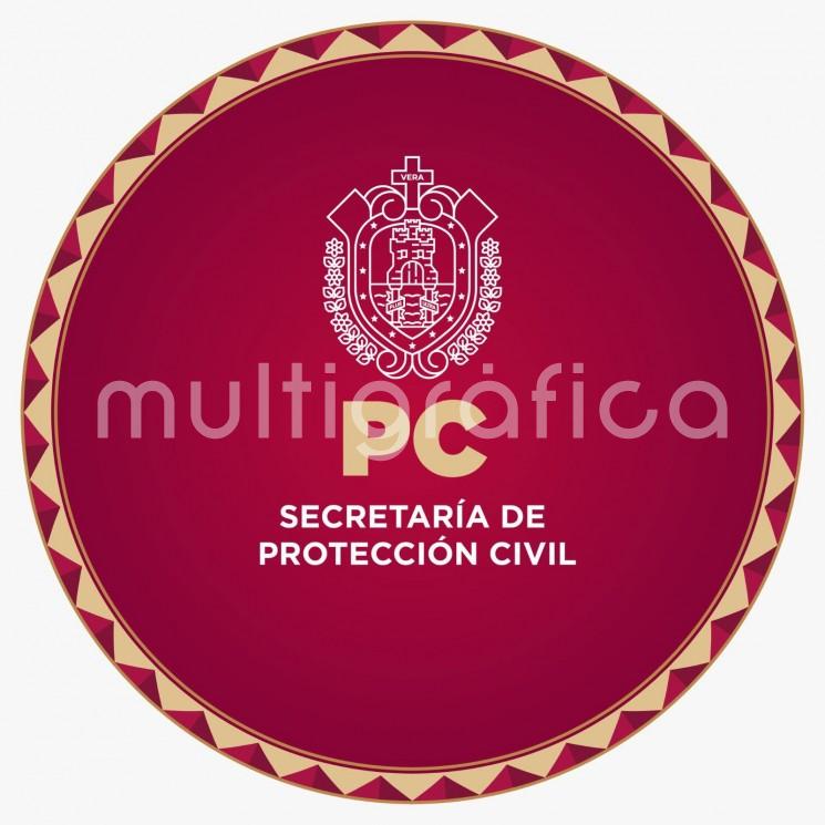 Gobierno del Estado atiende accidente vehicular en la autopista Isla–Acayucan