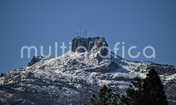 Cuarta nevada en el Cofre de Perote deja paisajes espectaculares