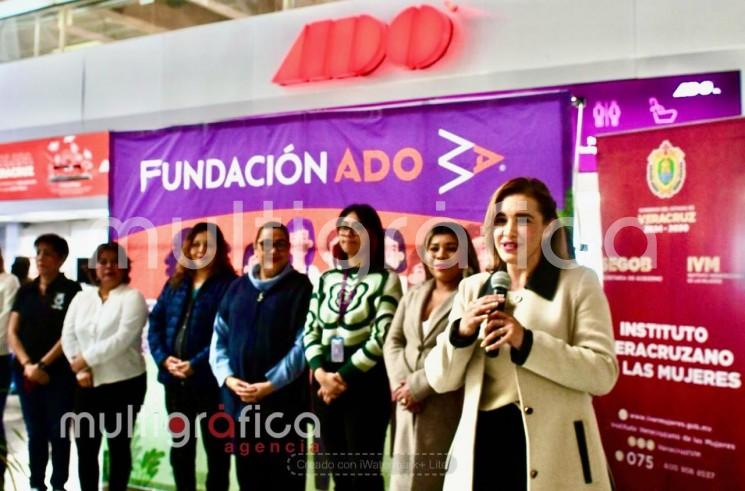Inauguran feria artesanal -Mujeres Poderosas- en Veracruz