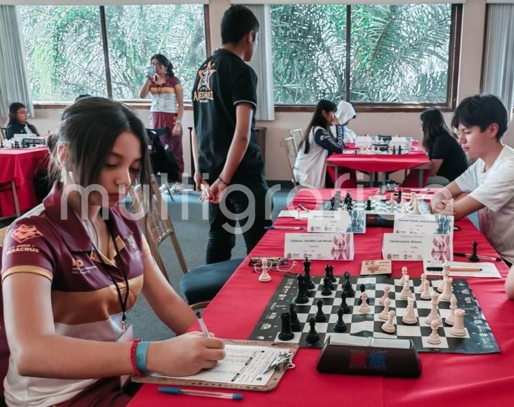 Liah Nicole Calderón a la Olimpiada nacional en ajedrez