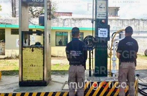 ?
En cateo, FGR asegura más de 11 mil 900 litros de gas l.p., dos tanques y un autotanque en Tuxpan, Veracruz 