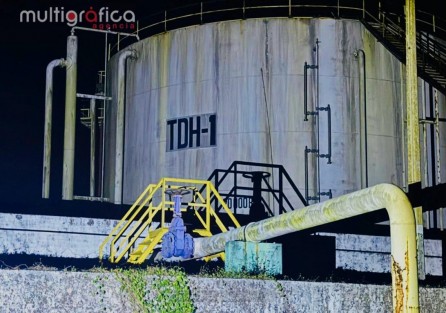 Pierde la vida, un obrero de PEMEX en Tuxpan, tras precipitarse de una caída de 8 metros 