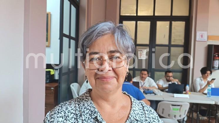 Calor eleva riesgo de incendios en Xalapa; reportan hasta nueve en abril 
La directora de Protección Civil municipal, Alma Fuertes, informó que durante el mes de abril se han registrado entre ocho y nueve incendios en la capital veracruzana, principalmente de tipo pastizal y algunos estructurales, asociados a las altas temperaturas.