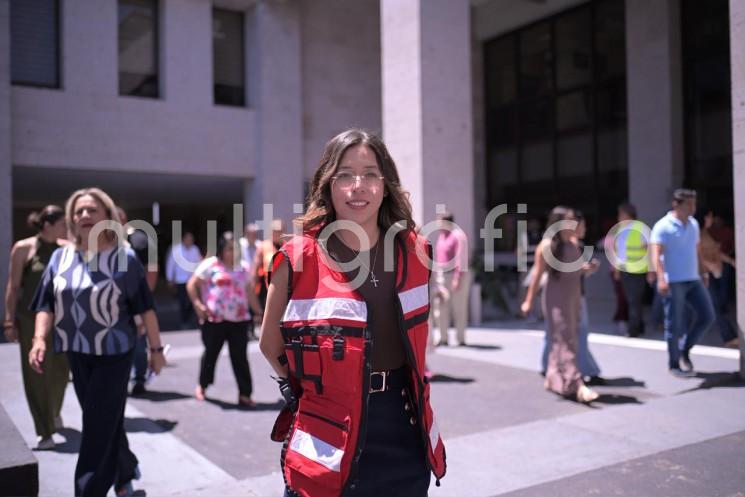 ?
Participa Congreso de Veracruz en simulacro nacional de sismo
