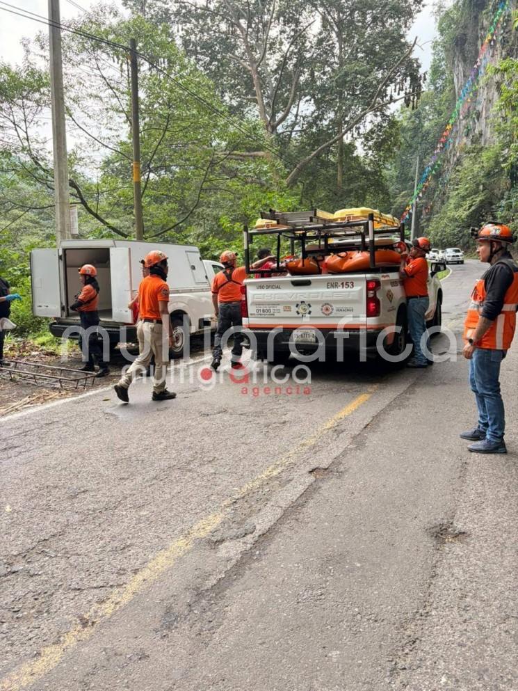 
Localizan sin vida a hombre en la barranca de Matlacobatl, en Teocelo
