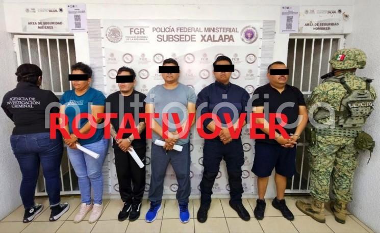 Golpe a SSP Veracruz; FGR arrestan a siete hombres y una mujer acusados presuntamente de secuestro y extorsión qué cometido en Xalapa