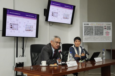 El Instituto Nacional Electoral (INE) presentó en Veracruz el nuevo modelo de la Credencial para Votar, documento que comenzó a producirse a nivel nacional desde el pasado 1 de junio de 2026 y que incorpora nuevas tecnologías de seguridad, mecanismos de validación digital y medidas de inclusión para diversos sectores de la población.