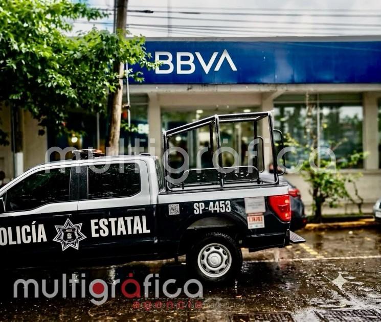 Asaltan sucursal BBVA de avenida Xalapa