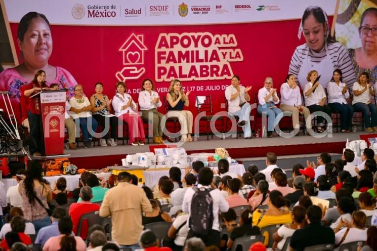 Este es el cambio de una política social transformadora: Rocío Nahle entrega más de 5 mil apoyos en Boca del Río