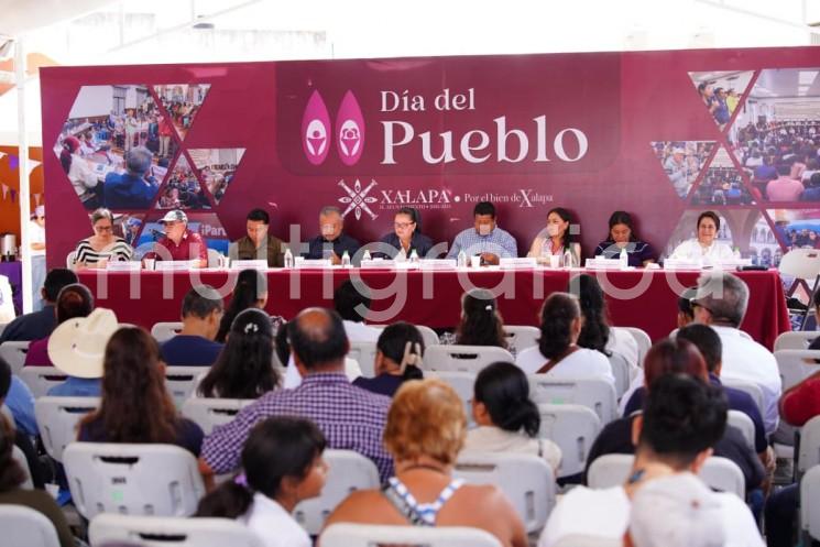 El diálogo directo define las prioridades de obras y servicios en Xalapa a través del Día del Pueblo