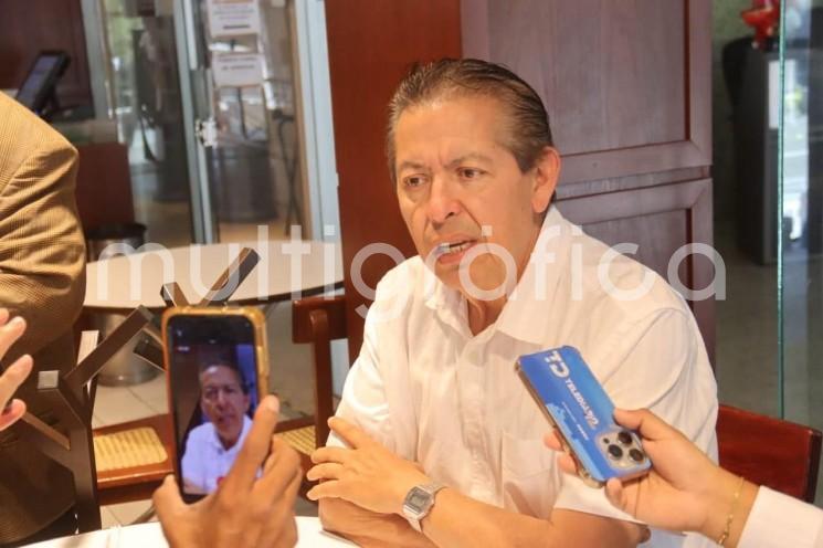 Evangelistas a favor de la regulación de uso de celulares en escuelas de educación básica, así como de las redes sociales 