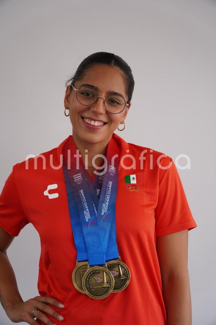 Gana tres oros la veracruzana Susana Hernández en los JCC Santo Domingo 2026