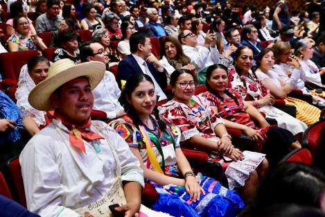 
Veracruz lleva a la FILAH su historia milenaria y diversidad cultural
