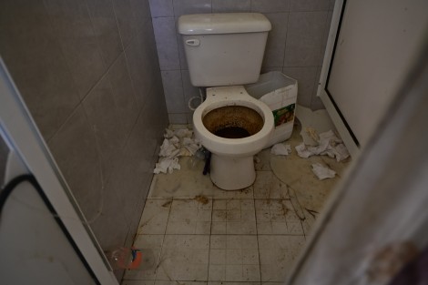 Denuncian deterioro y falta de mantenimiento en centro deportivo de Bugambilias