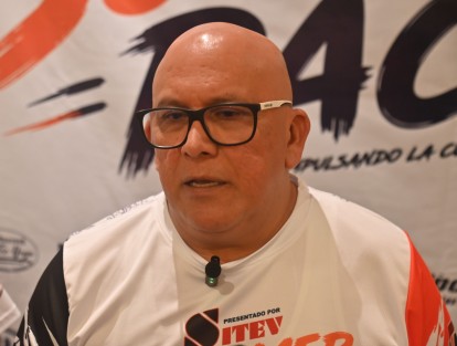 El Sindicato Independiente de Trabajadores de la Educación de Veracruz (SITEV) anunció la carrera -Summer Race-, que se realizará el domingo 6 de septiembre a las 7:00 horas, con salida desde el parque Juárez de Xalapa.

La actividad busca fomentar la convivencia y la práctica deportiva entre los trabajadores de la educación y la población en general. Parte de los recursos recaudados será destinada al mejoramiento de canchas y espacios deportivos, principalmente en colonias de la periferia del municipio.
