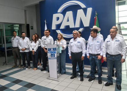 El dirigente nacional del PAN, Jorge Romero Herrera, ofreció este jueves 20 de agosto una conferencia de prensa en las instalaciones del partido en Xalapa, donde habló sobre las próximas elecciones y la posibilidad de construir alianzas.