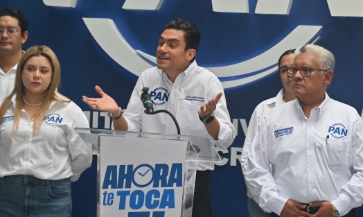 El dirigente nacional del PAN, Jorge Romero Herrera, ofreció este jueves 20 de agosto una conferencia de prensa en las instalaciones del partido en Xalapa, donde habló sobre las próximas elecciones y la posibilidad de construir alianzas.
