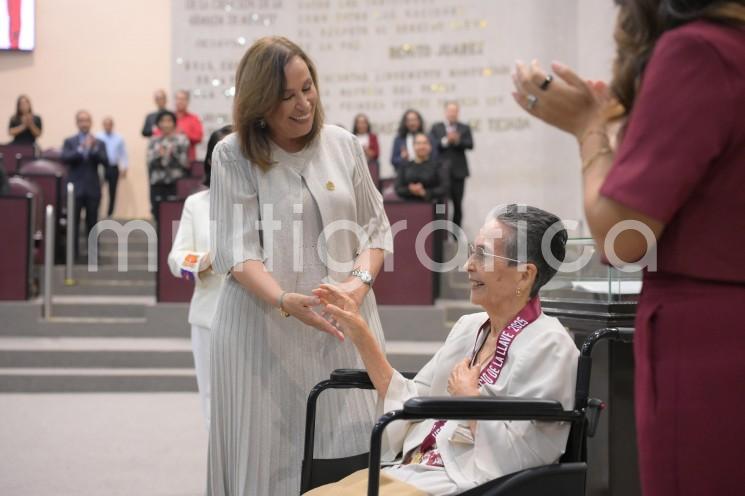 
Medalla a Gloria Sánchez reconoce una vida de educación, justicia social y servicio a Veracruz: Rocío Nahle
