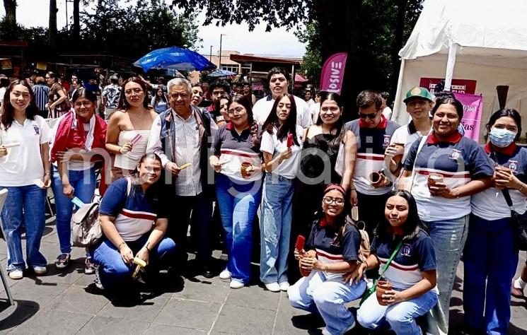 Normal Carlos A. Carrillo, presente en el Festival de la Juventud 2026 en Xalapa