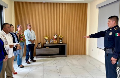 Nombra alcalde de Banderilla nuevo director de seguridad ciudadana y vialidad