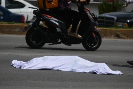 Muere adulto mayor atropellado por motociclista en Xalapa