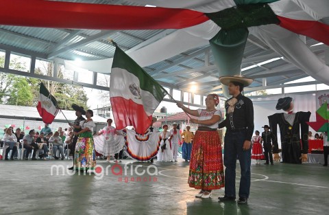 Escuela Normal de Veracruz Carlos A. Carrillo celebra 25 años formando docentes
