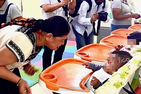 Raquel Bonilla visita CAI-01 de Xalapa y ofrece apoyo al plantel

