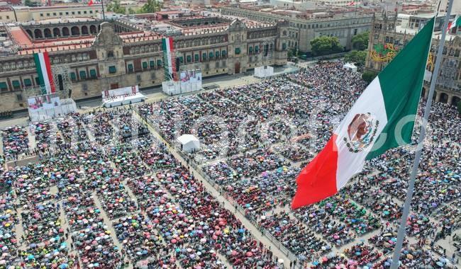Rendir cuentas es un acto de congruencia y de obediencia al pueblo: presidenta; suma cerca de 850 mil asistentes en gira por todo el país

Solo el pueblo determina el destino de México; significa desde 1814 que ninguna potencia extranjera y ninguna élite económica o política tiene el derecho de dictar el presente y el futuro de nuestra patria, esa solo le pertenece al pueblo de México-, enfatizó
