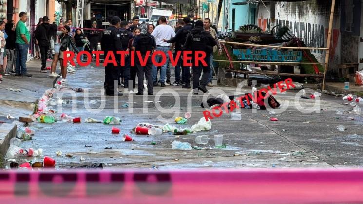 El enfrentamiento ocurrió durante la madrugada, tras una discusión entre jóvenes que participaban en la tradicional velada por las fiestas patronales.