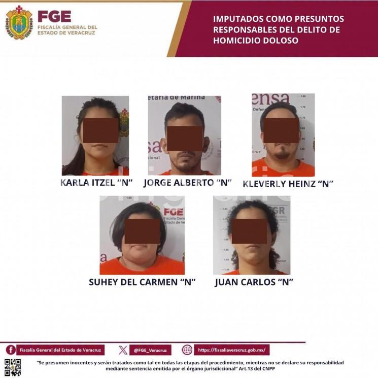Prisión preventiva para cinco imputados por presunta participación en homicidio doloso en Coatzacoalcos; caso Guillermo Pamucé