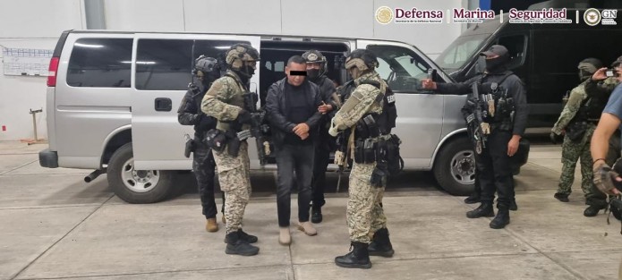 Detienen a El Tanque, presunto operador del CJNG con actividades en Veracruz y otros tres estados