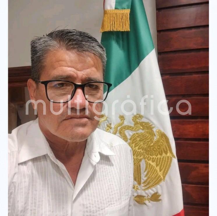 ¡De la pluma al reconocimiento! Bernabé Vallejo celebra un nuevo galardón internacional