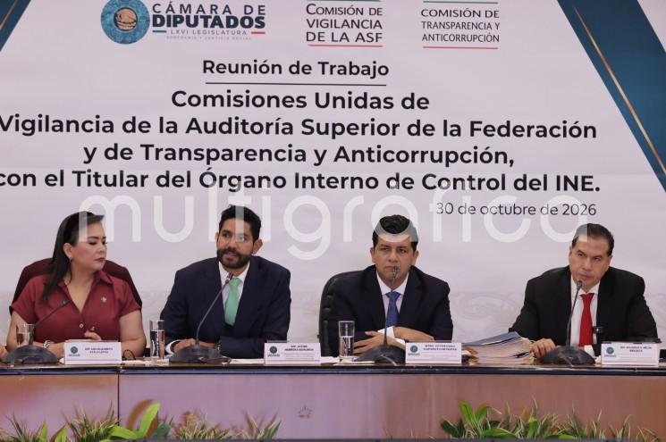 Diputadas y diputados se reúnen con el titular del Órgano Interno de Control del lNE ante presuntas irregularidades en contratos con proveedores